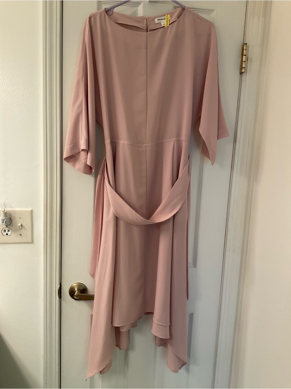 Prologue Blush Pink High-Low Hem Dress handkerchief 19” chest